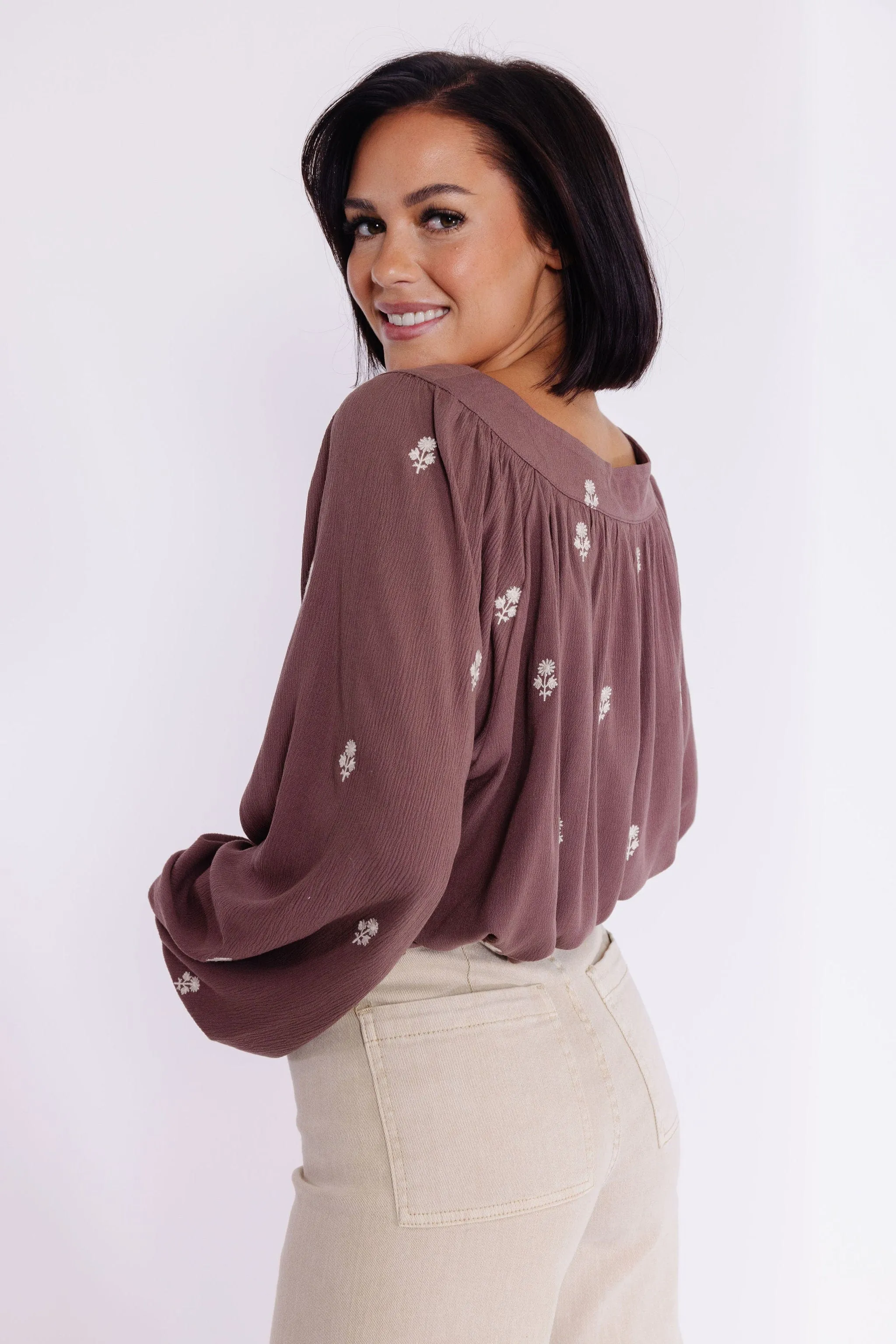 Lulu Blouse in Mocha